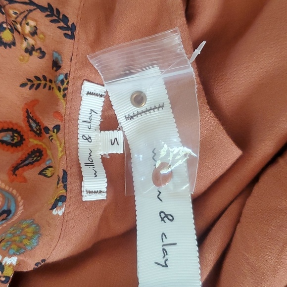 NWT Willow & Clay Floral Ruffle Front Slit Maxi Dress Size S - Picture 10 of 12